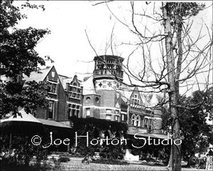 Van Leer Kirkland Home