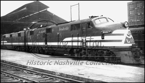 L&N Engine No. 775 at Union Station