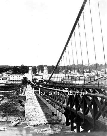 Suspension Bridge West Entrance to Edgefield