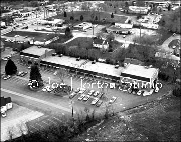 Brentwood House Shopping Center - circa 1972
