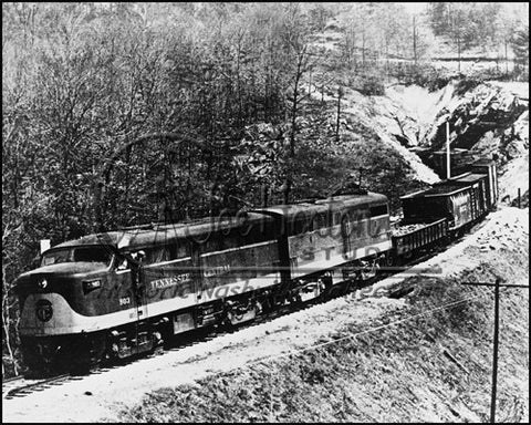 TC Alco Diesel Engine No. 803 at Rockwood Tunnel